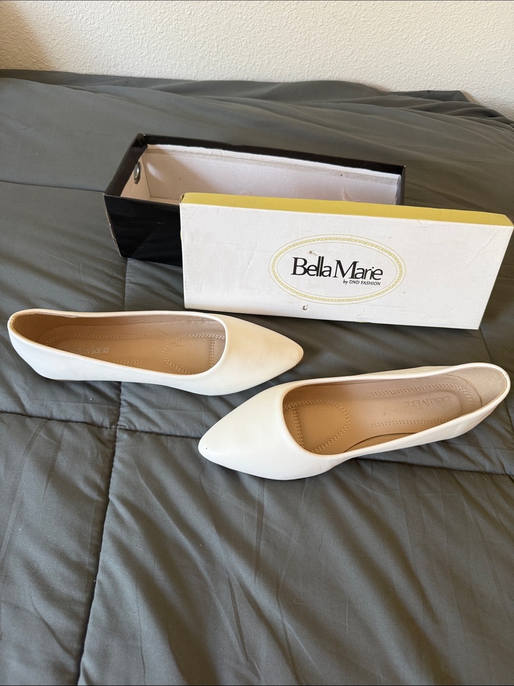 Bella Marie Cream Pointed Toe Flat Shoes
